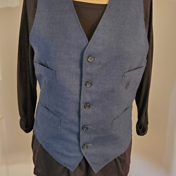 Blue vest button closure EUC 4 pockets unisex - Picture 8 of 8